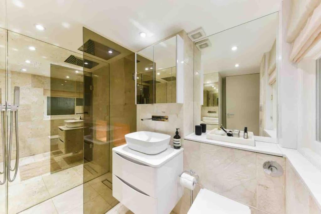 Luxury Modern Apartment London Exteriör bild